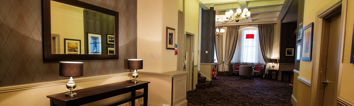 Golden Lion Hotel Stirling Exteriér fotografie